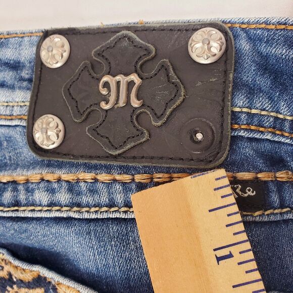 Miss Me Jeans Size 28x27 Rhinestone Cropped Ankle Capri Boot Cut Womens Pants - Picture 9 of 10